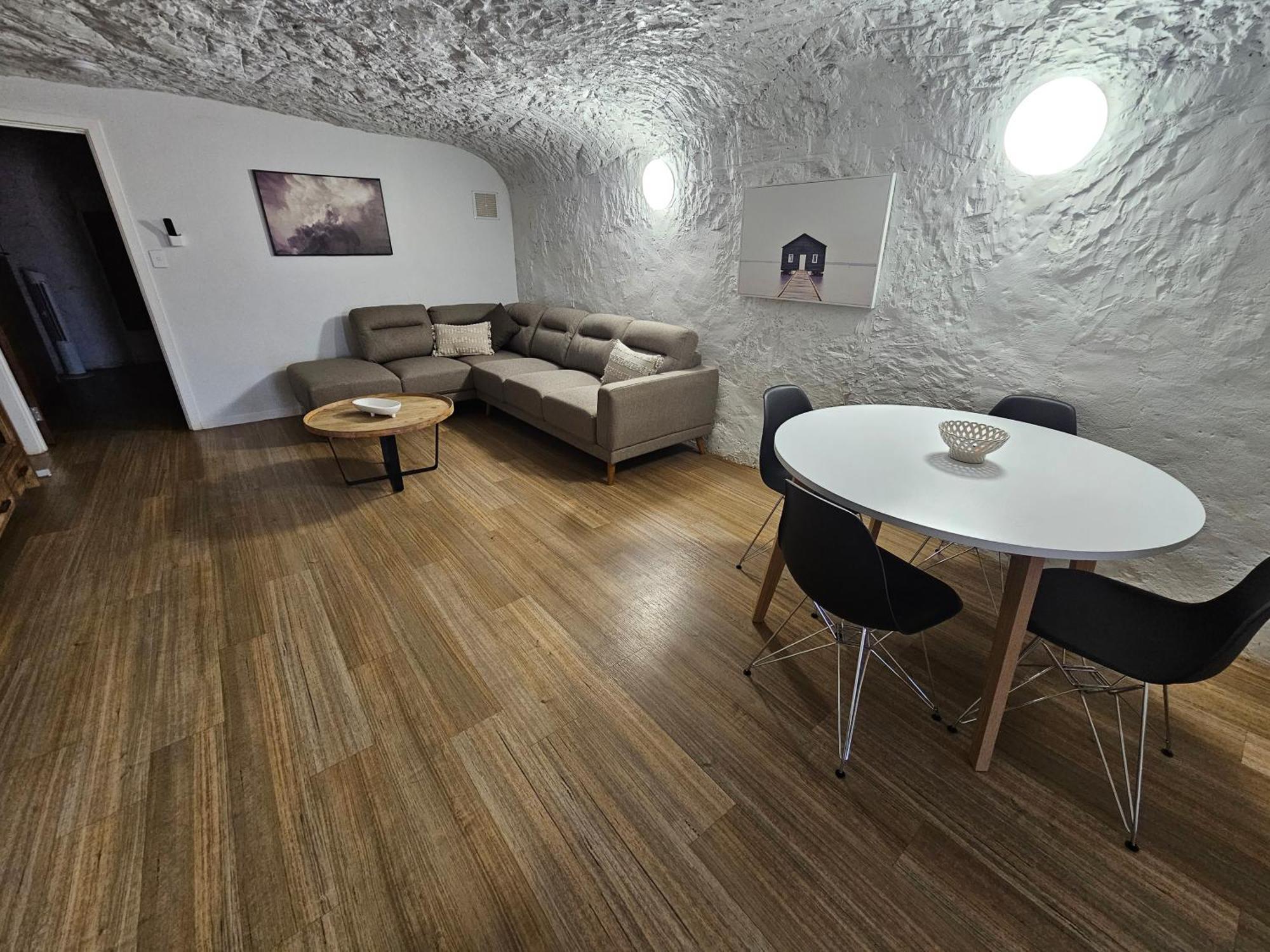 Holly Place Coober Pedy Dış mekan fotoğraf